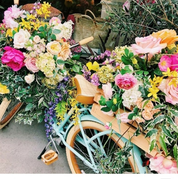 Meet your Posher, Terry @goldpoppyfields - Picture 1 of 15